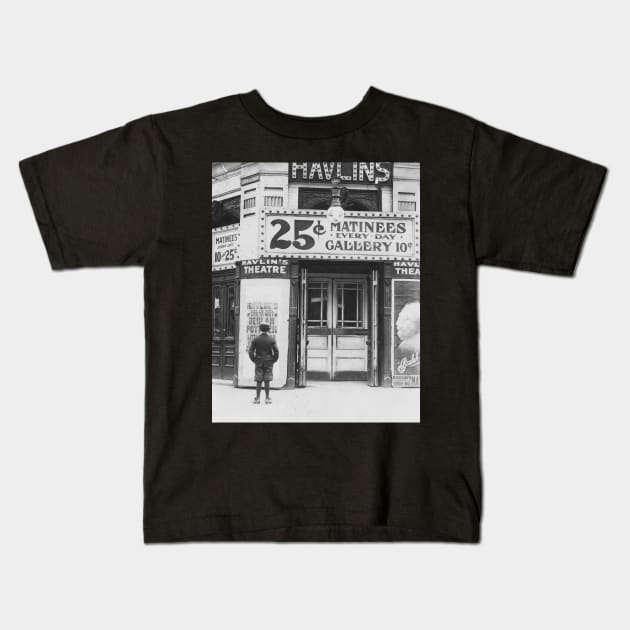 Havlin's Theatre, 1910. Vintage Photo Kids T-Shirt by historyphoto